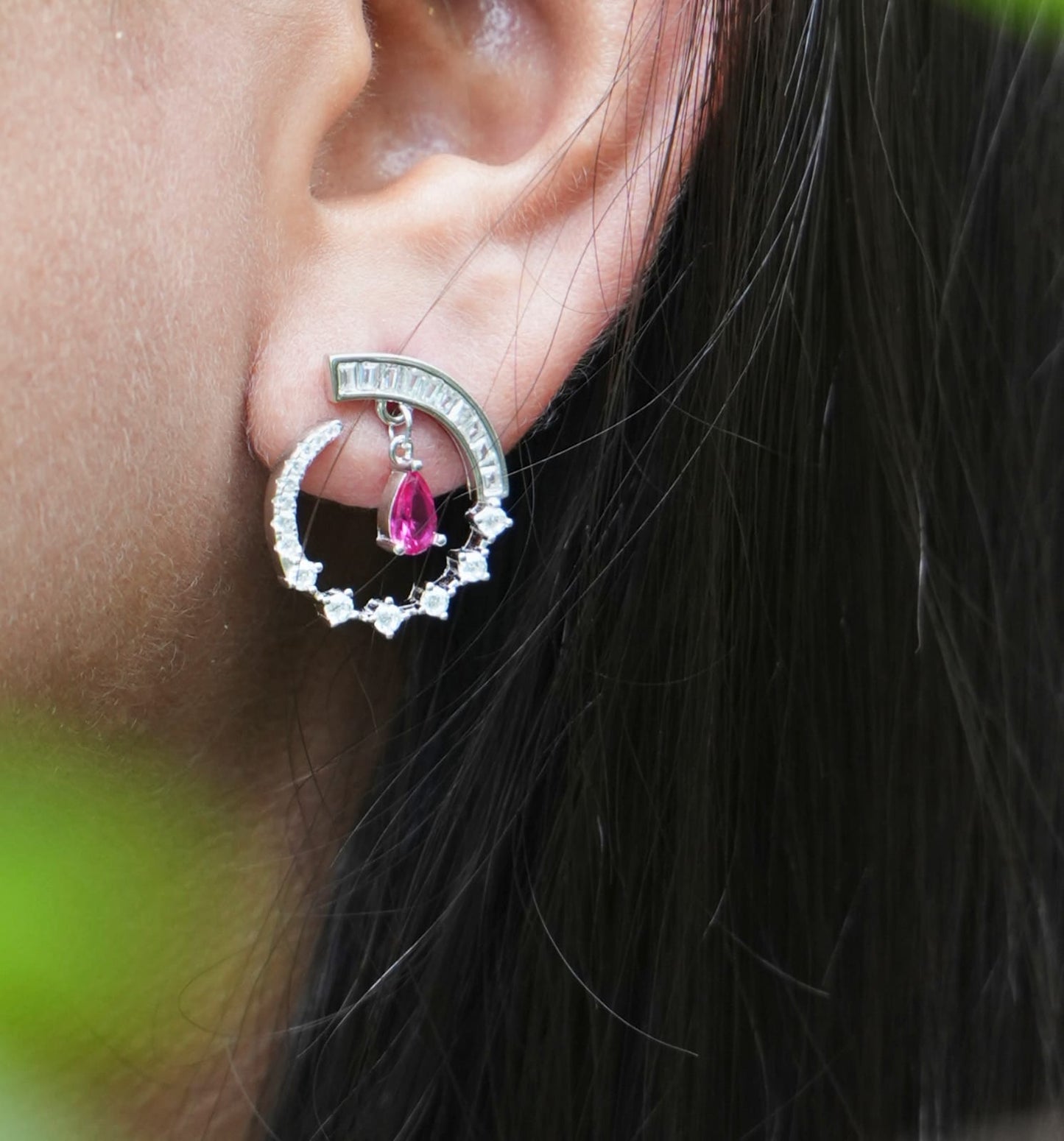 Ring Pattern Hanging Stone Earrings